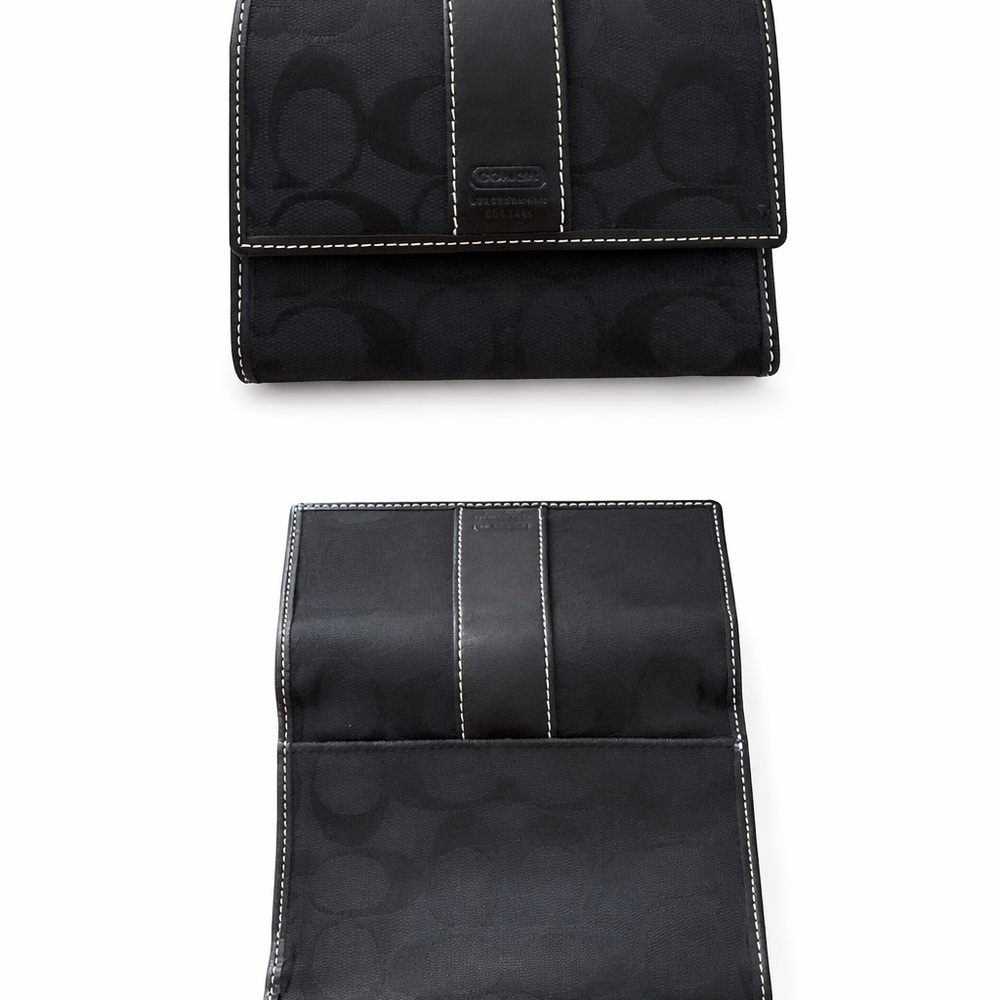 Coach Y2K black signature wallet - Picture 2 of 7